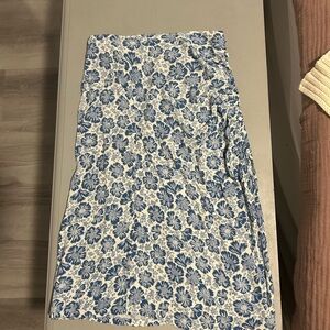 Reformation Blue and White Floral Pattern Skirt
